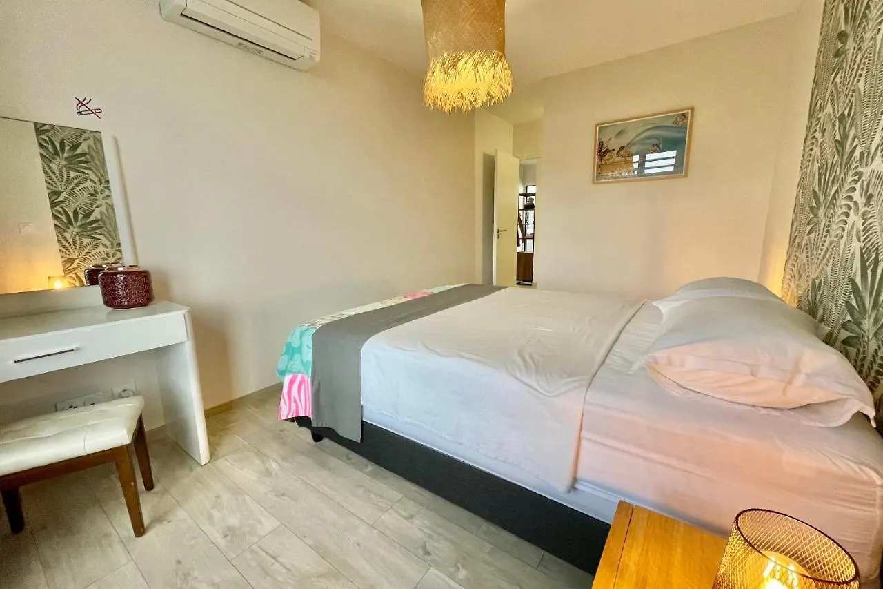 Holiday home Mititai Condo Sea View & Pool The Quiet Place Near The Airport Faaa